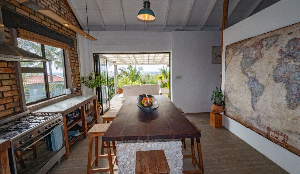 compressed-Boa Vida Kitchen 6