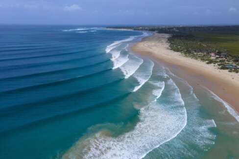 Capitulo-Perfeito-em-Inhambane-Praia-da-Barra_2©Patterson-2400x1600
